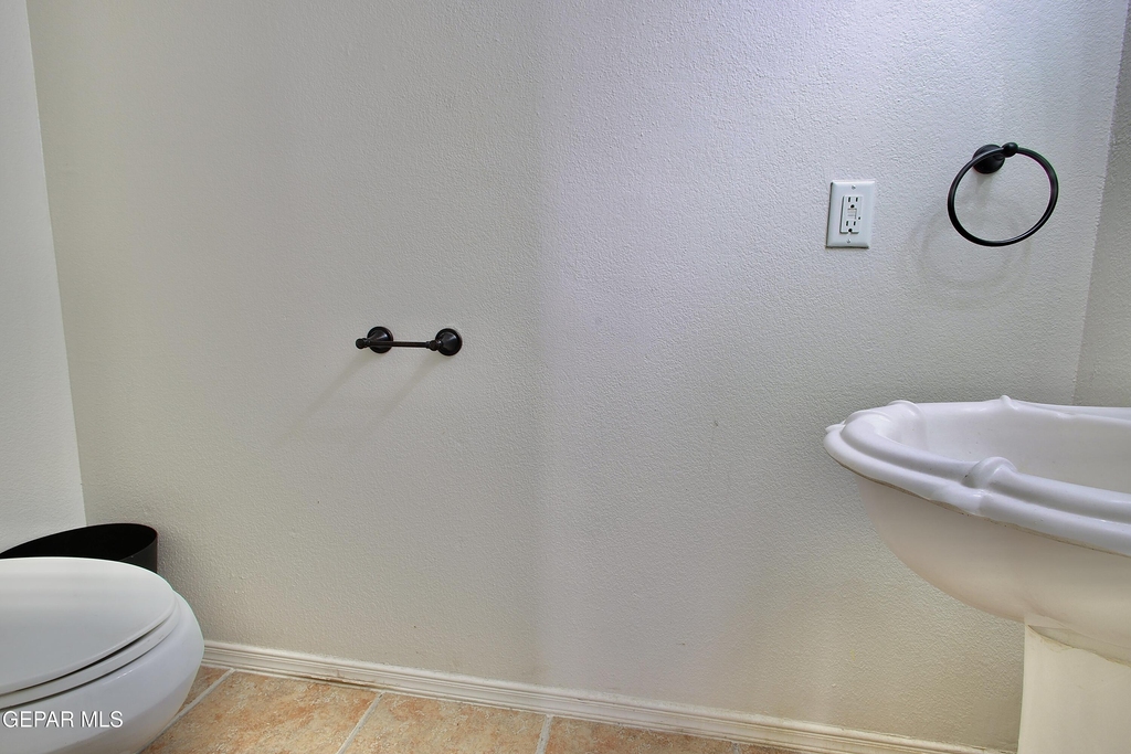12229 Kingsgate Court - Photo 23