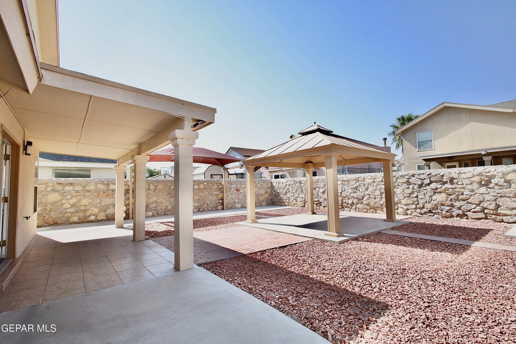 12229 Kingsgate Court - Photo 44