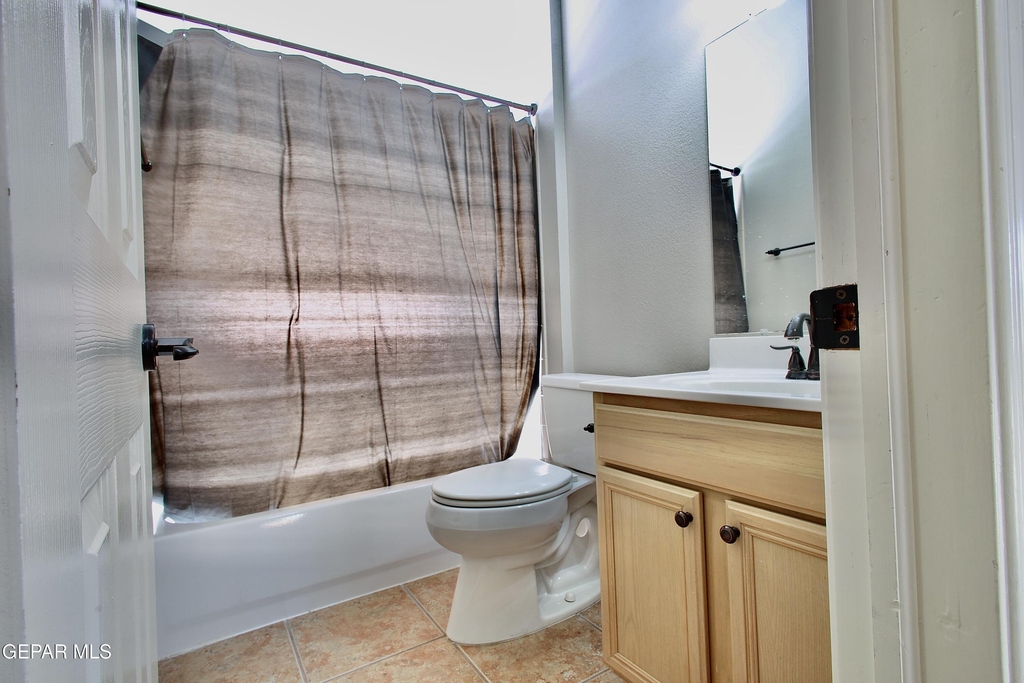 12229 Kingsgate Court - Photo 32