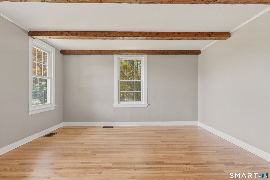 238 Isinglass Road - Photo 1