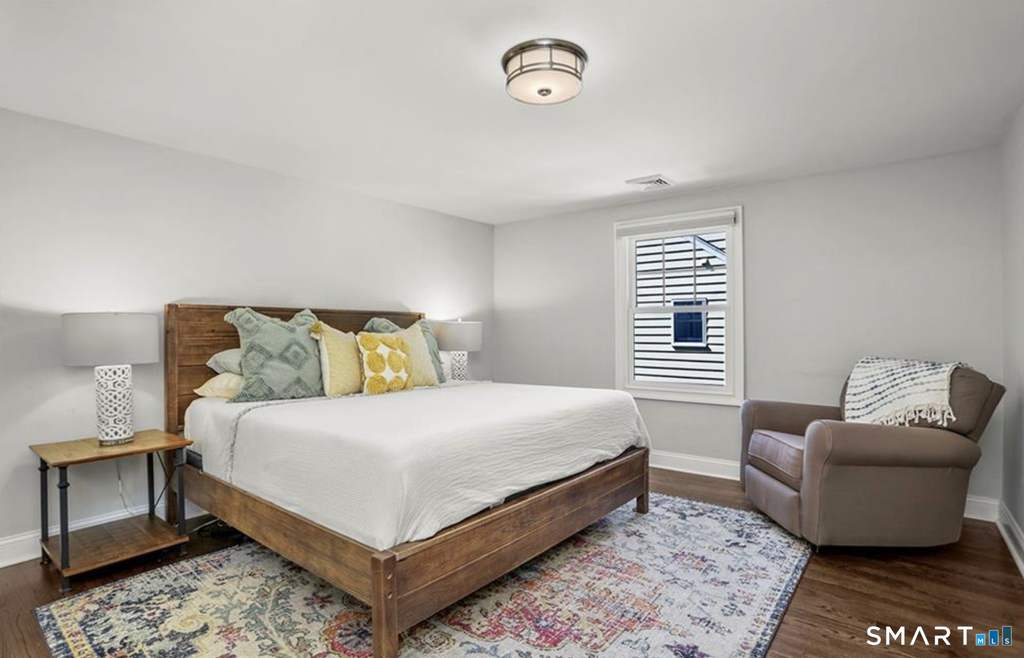 118 Brooklawn Terrace - Photo 8