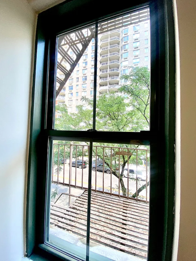 East 79th Street and East End Avenue - Photo 5