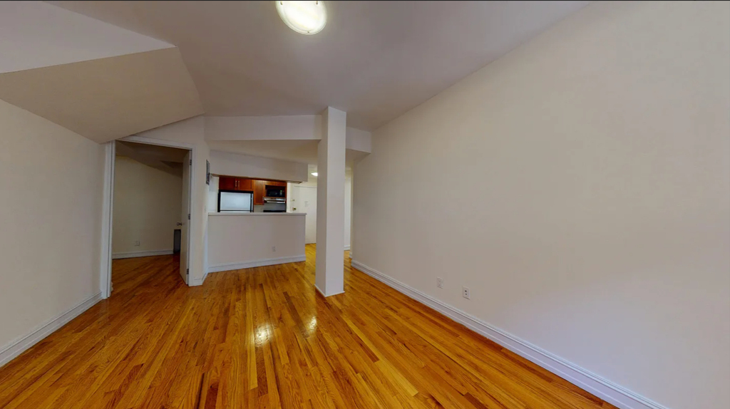  East 78th Street - Photo 1