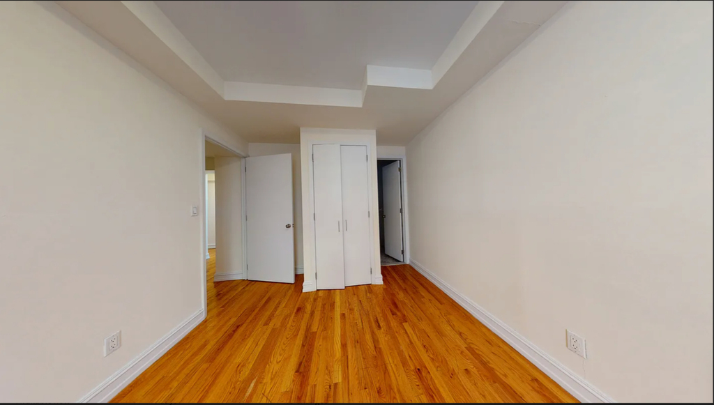  East 78th Street - Photo 4