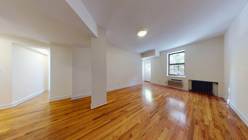  East 78th Street - Photo 0
