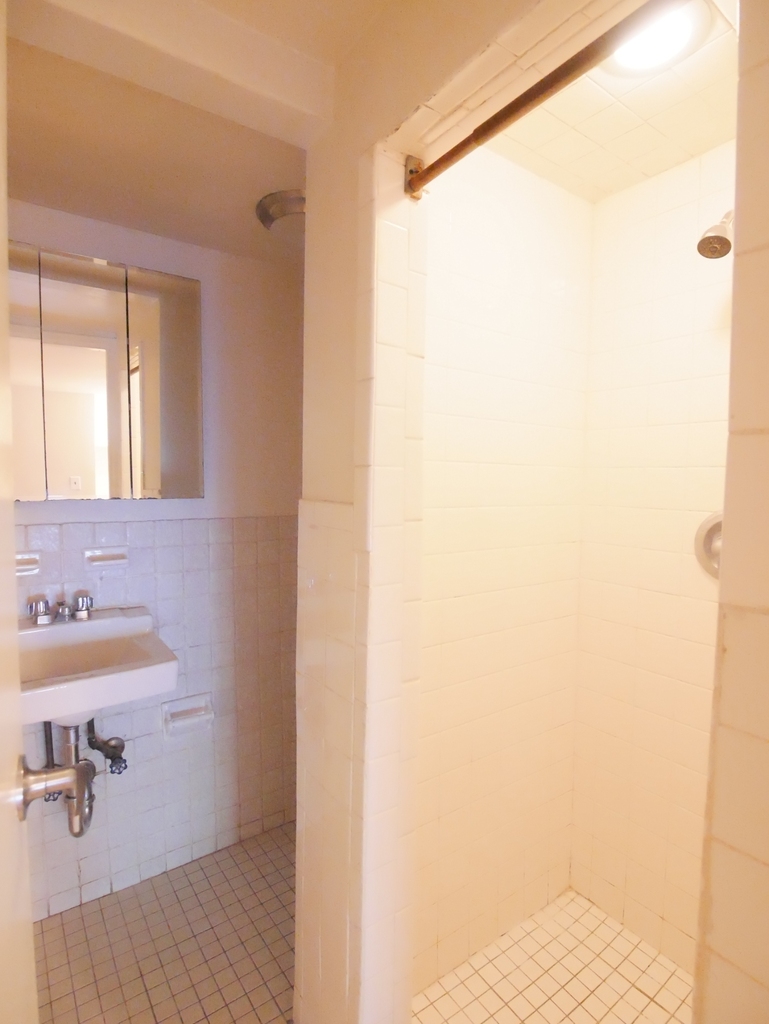 213 East 73rd Street - Photo 14