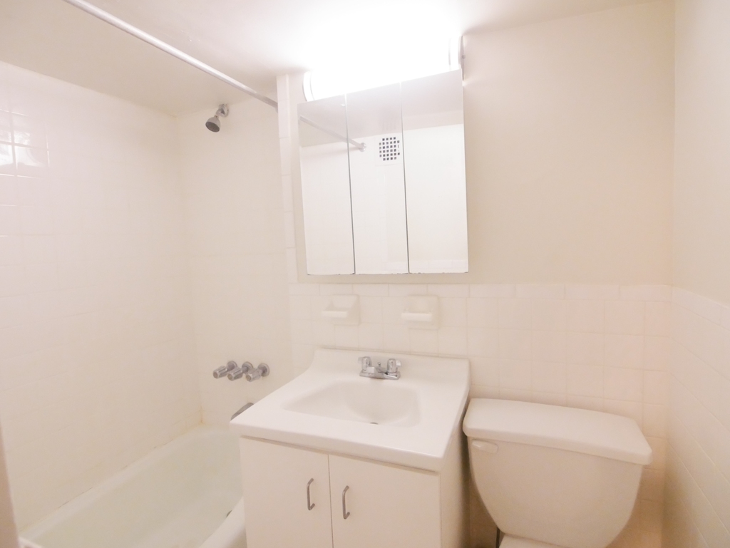213 East 73rd Street - Photo 7