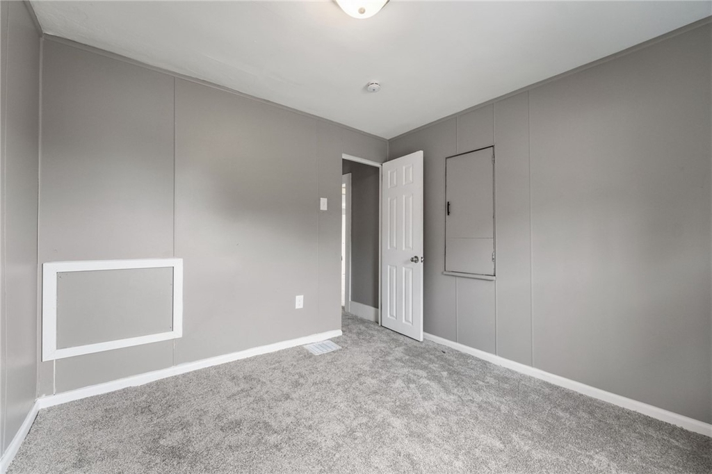 160 Hazelwood - Photo 19