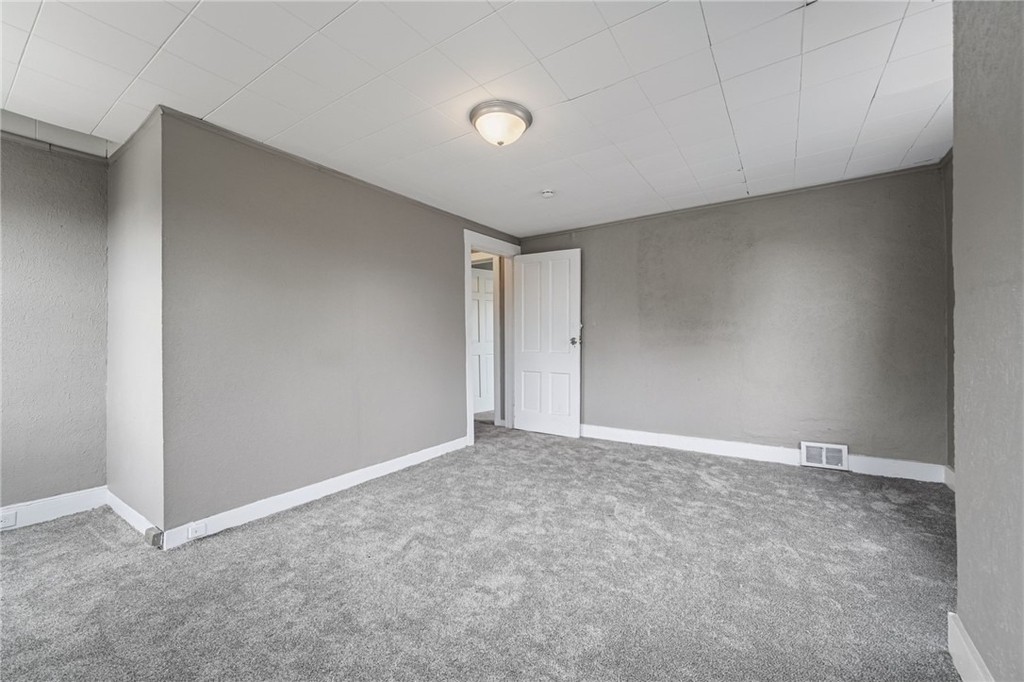 160 Hazelwood - Photo 23