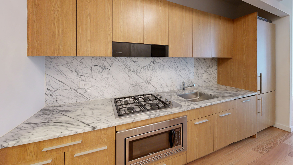 95 Wall Street - Photo 1