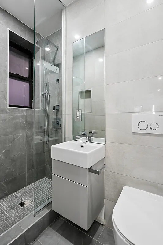 212 Lafayette Street - Photo 4