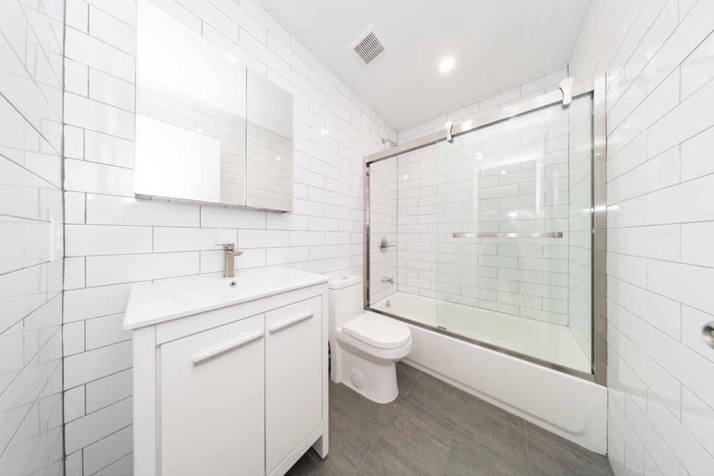703 9th Avenue - Photo 6