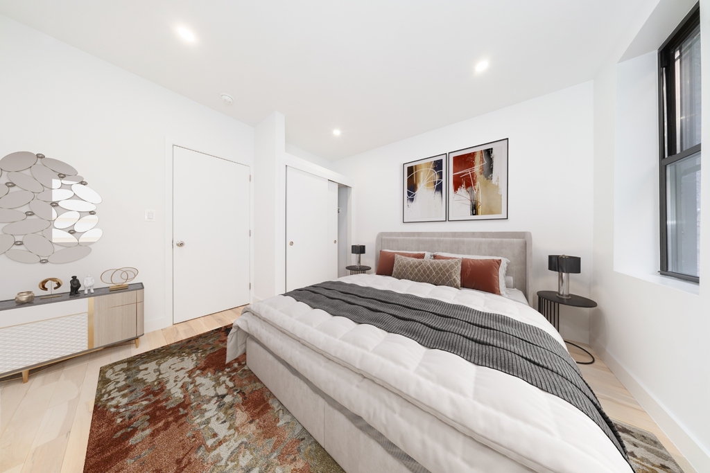 703 9th Avenue - Photo 5