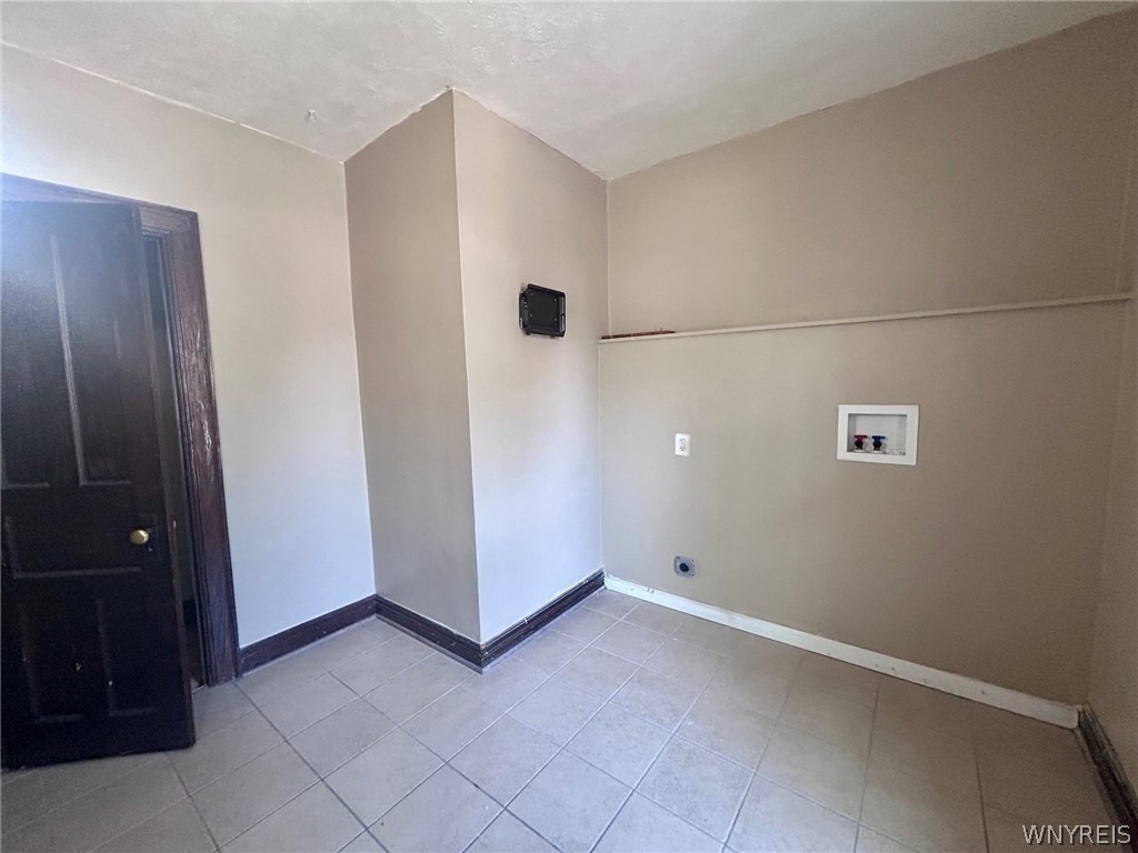 151 Amber Street - Photo 8