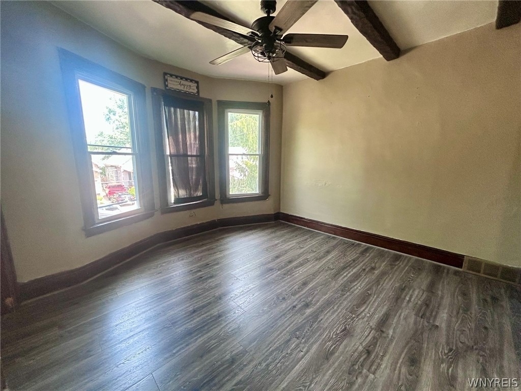 151 Amber Street - Photo 3