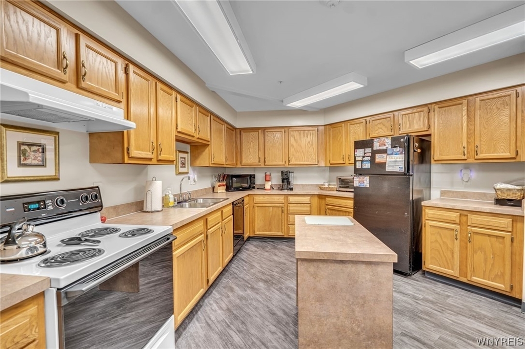 2250 N French Road - Photo 13