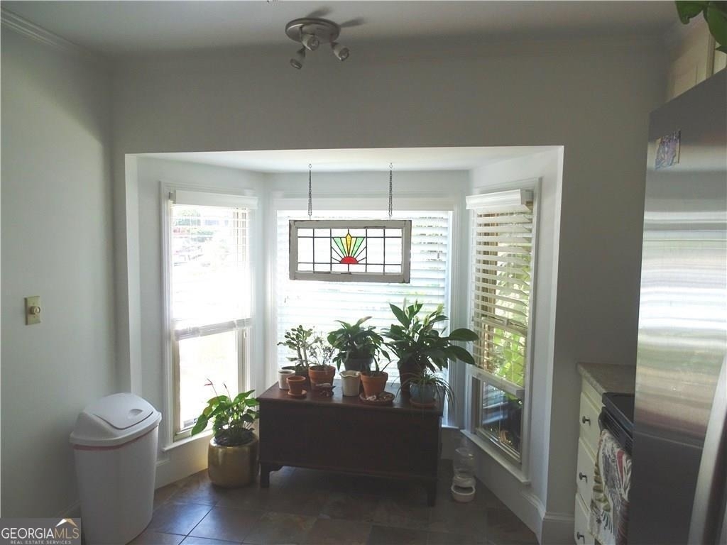410 Forestgate Court - Photo 3