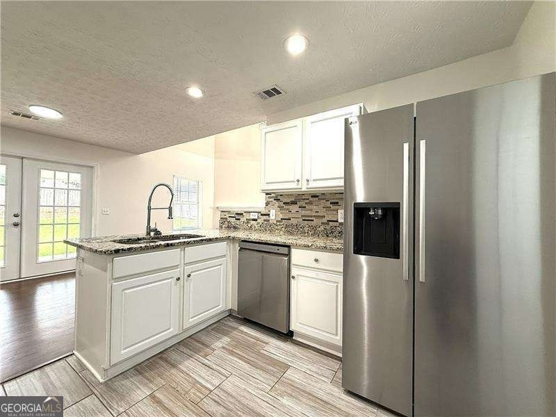 2150 Lexington Lane - Photo 5