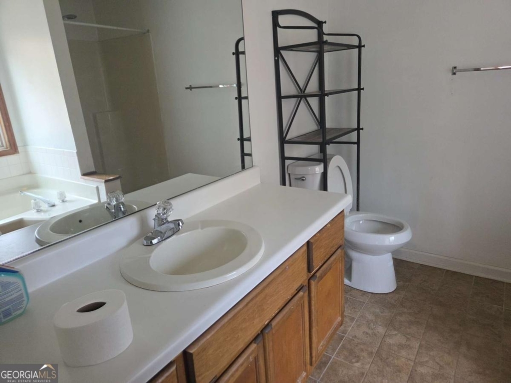 5625 Princeton Oaks Drive - Photo 12