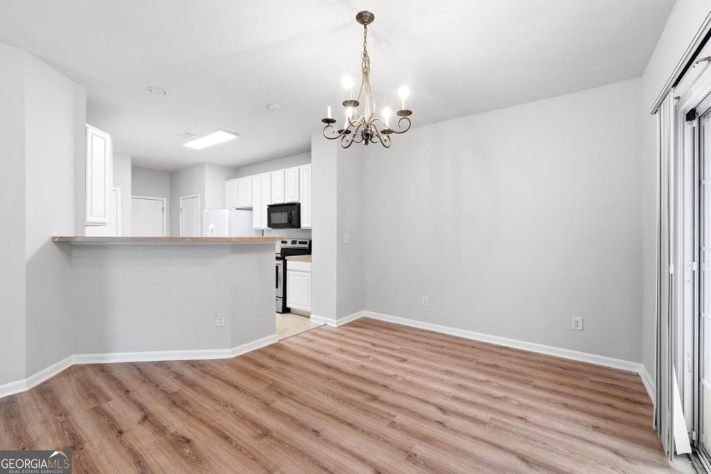 1006 Ivydale Circle - Photo 5