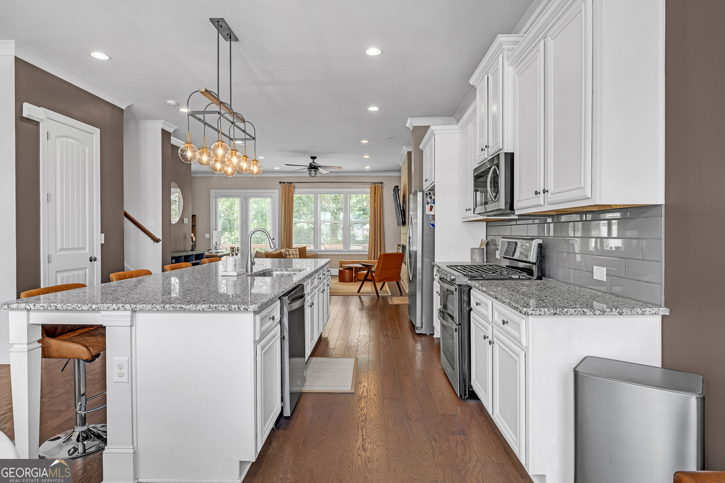 720 Avondale Hills Drive - Photo 8