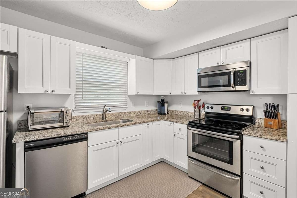 840 Rosedale Avenue Se - Photo 5