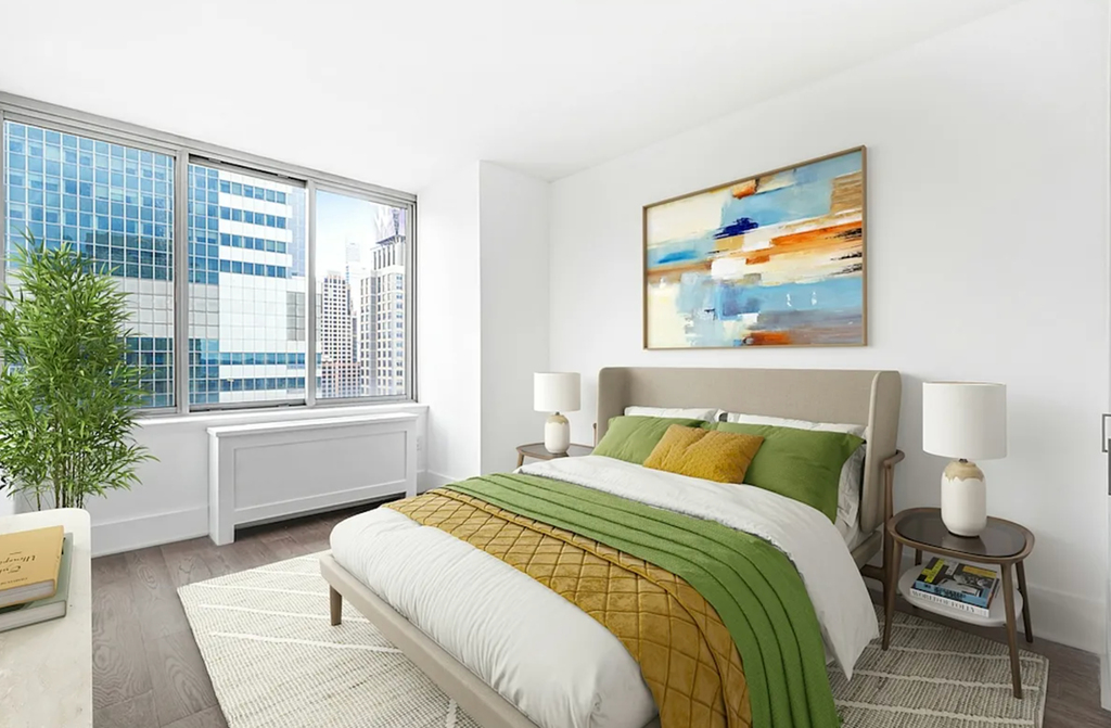 West 47th Street - Photo 1