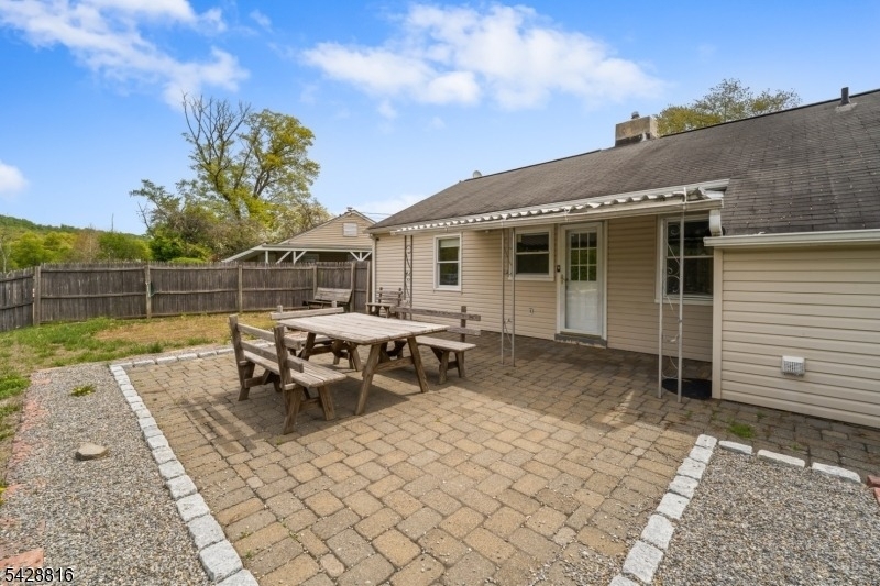 49 Louis Ave - Photo 12