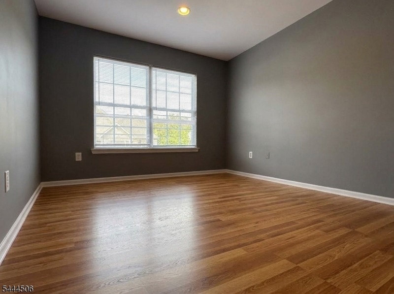 10 Dina Ln - Photo 11