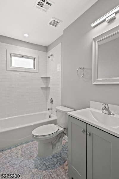 227 N 11th St - Photo 8
