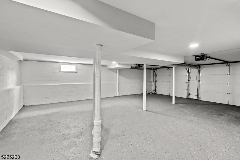 227 N 11th St - Photo 15
