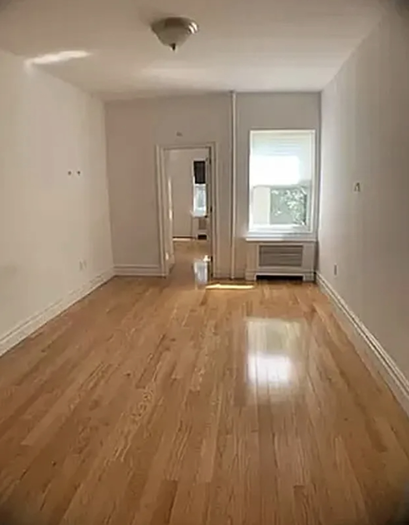 258 East 78th Street - Photo 1