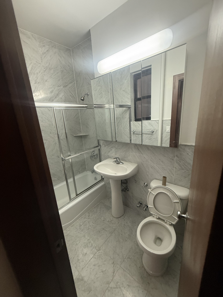 148 West 68th Street - Photo 7