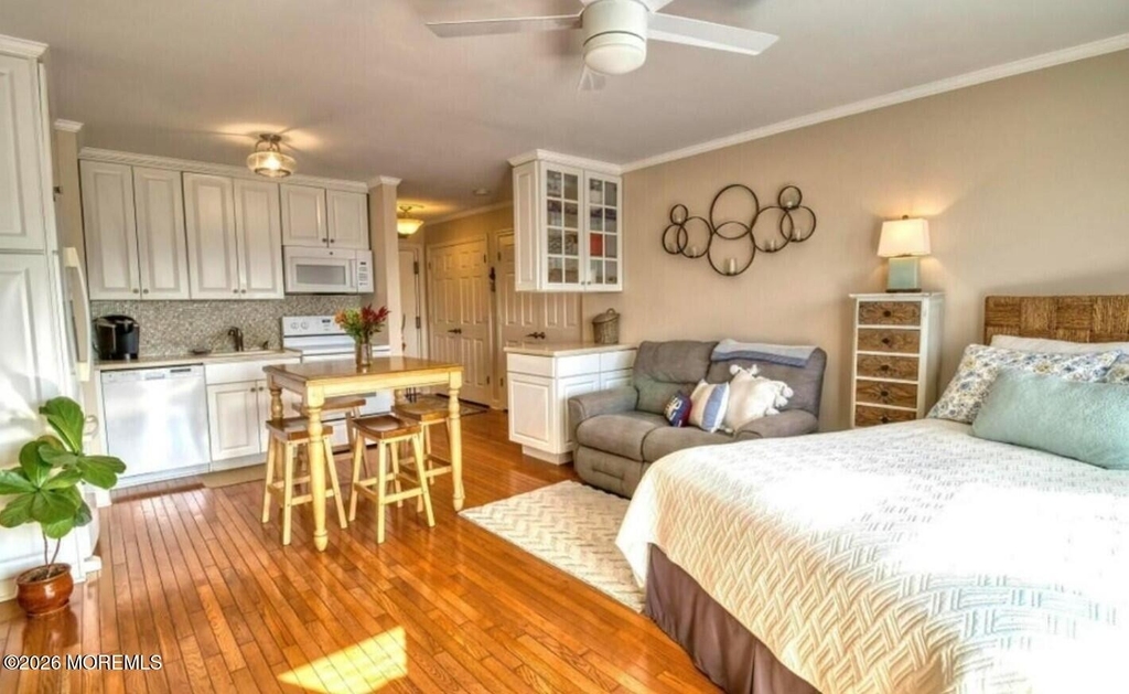5 Ocean Avenue N - Photo 2