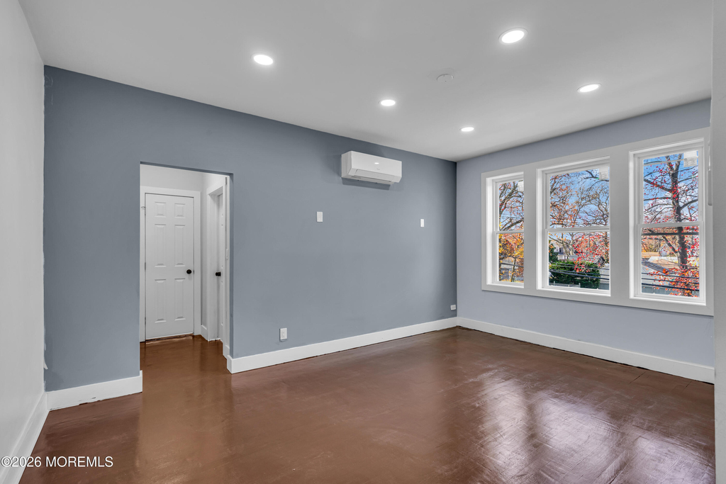 922 4th Avenue - Photo 18