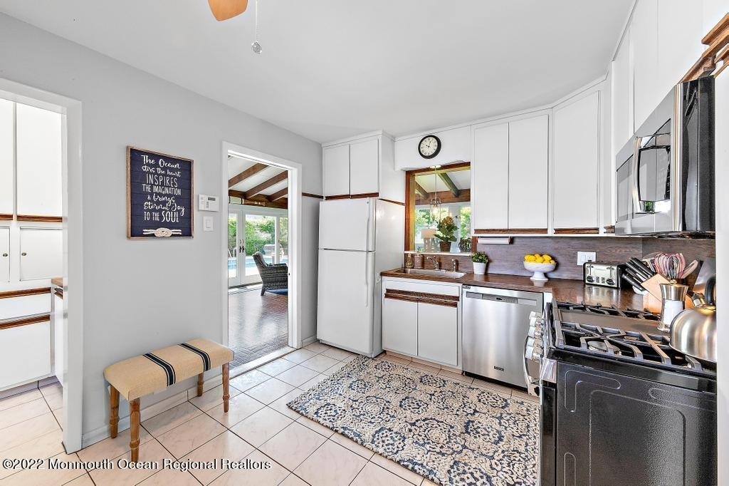 27 Shrewsbury Drive - Photo 10