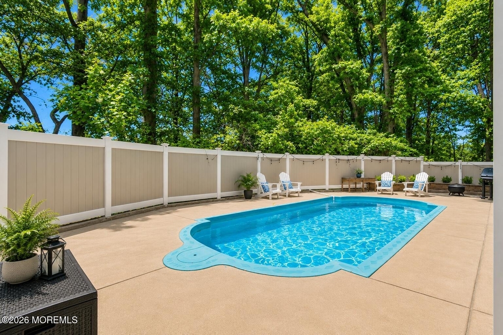 10 Woodland Terrace - Photo 1