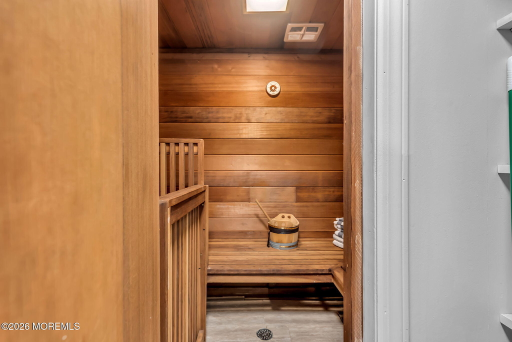 10 Woodland Terrace - Photo 12