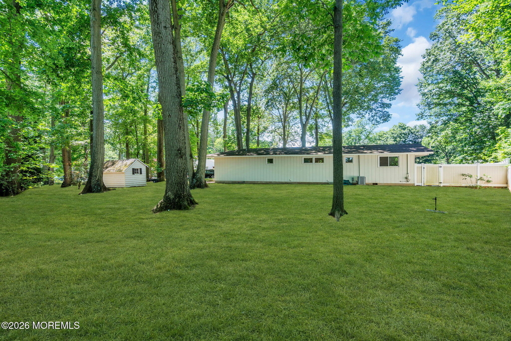 10 Woodland Terrace - Photo 3