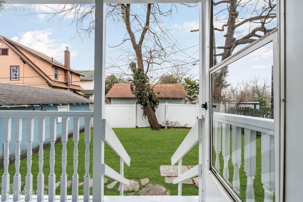 805 6th Avenue - Photo 21