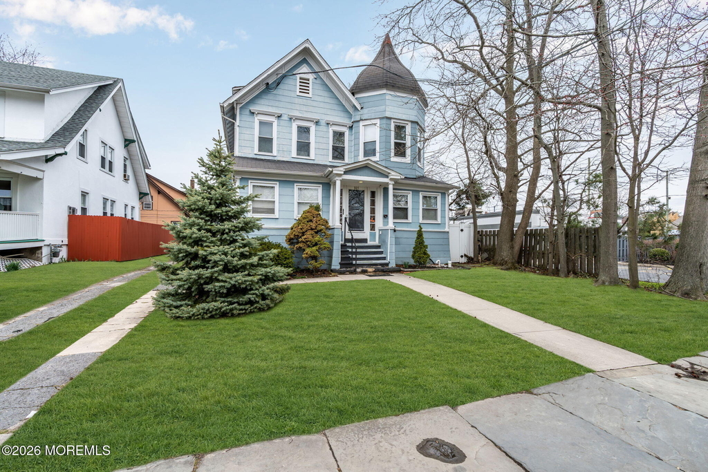 805 6th Avenue - Photo 24