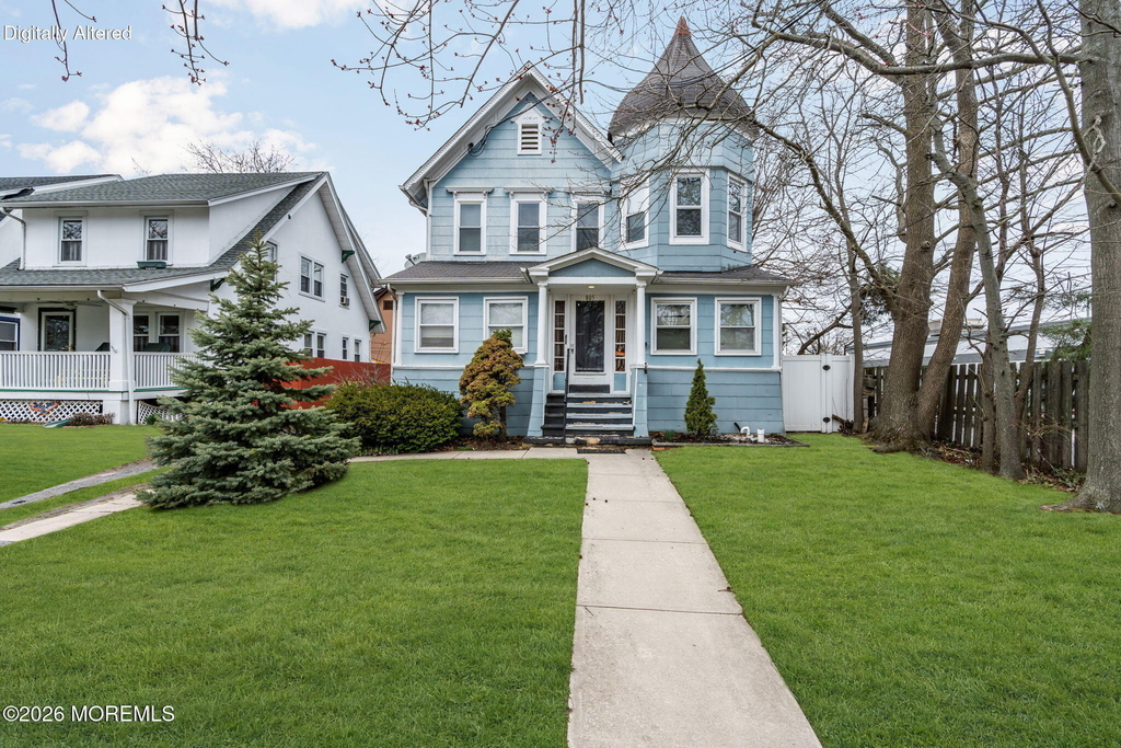 805 6th Avenue - Photo 0