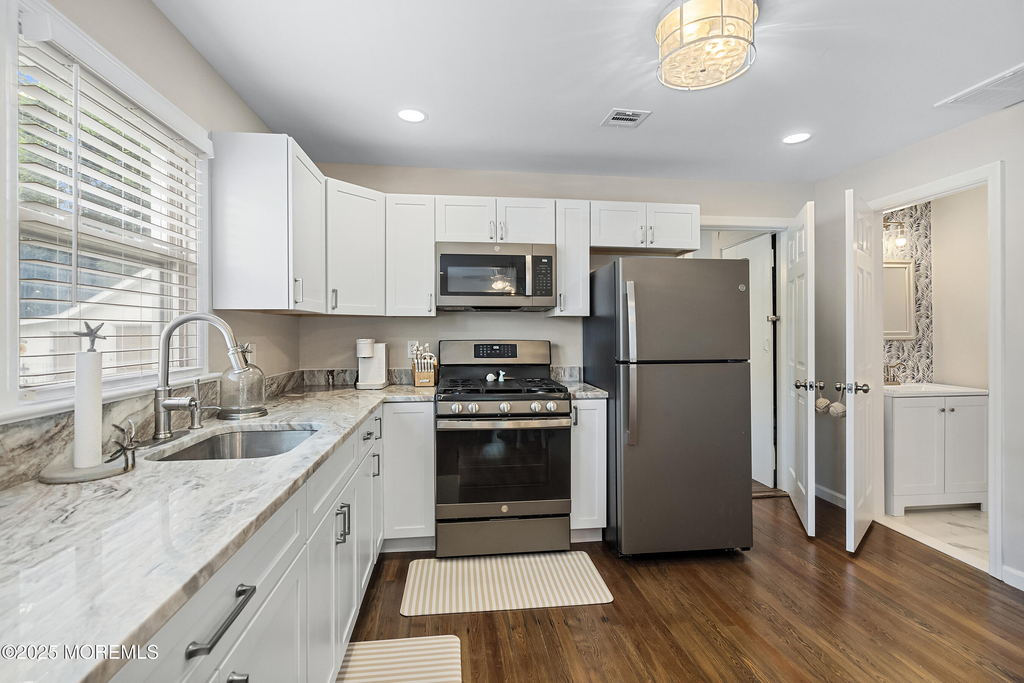 509 Monmouth Avenue - Photo 12