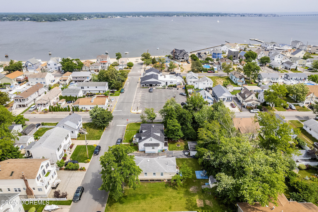 509 Monmouth Avenue - Photo 31