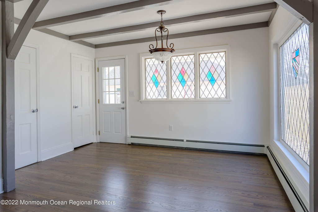109 E River Road - Photo 13