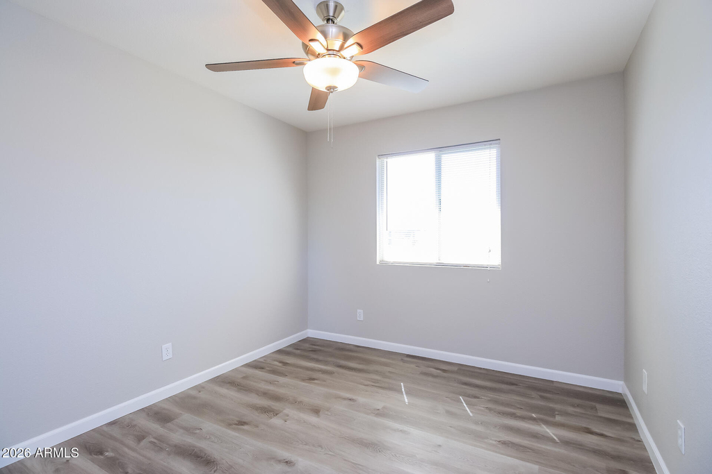 5716 S Roberts Road - Photo 9