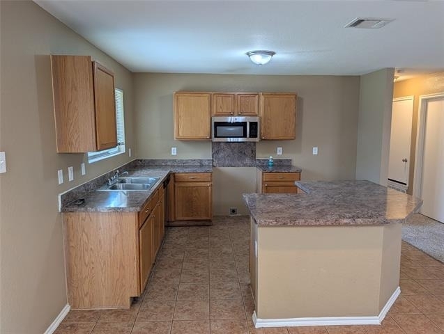 9949 Sparrow Hawk Lane - Photo 8