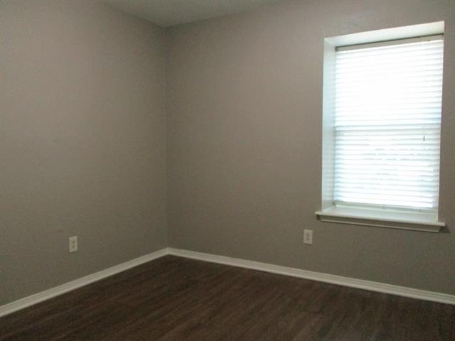 912 Shell Court - Photo 9