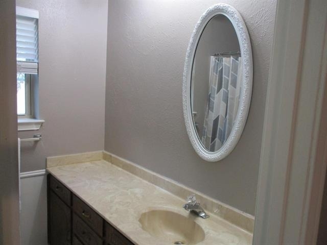 912 Shell Court - Photo 2