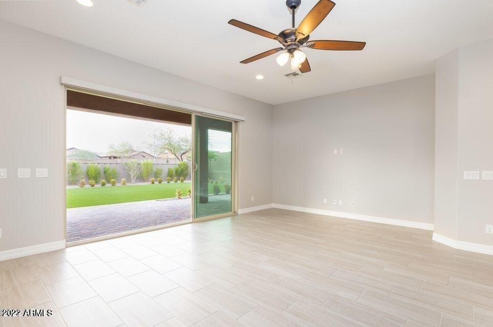 26282 N 106th Drive - Photo 5